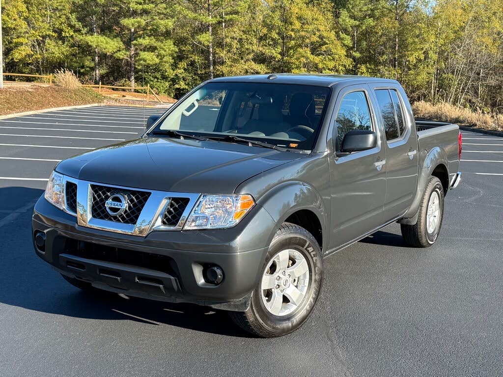 2013 Nissan Frontier SV Crew Cab