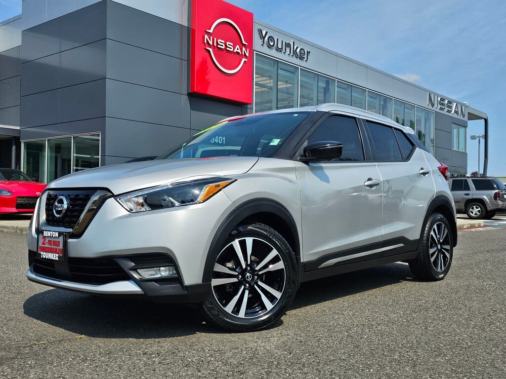 2020 Nissan Kicks SR FWD