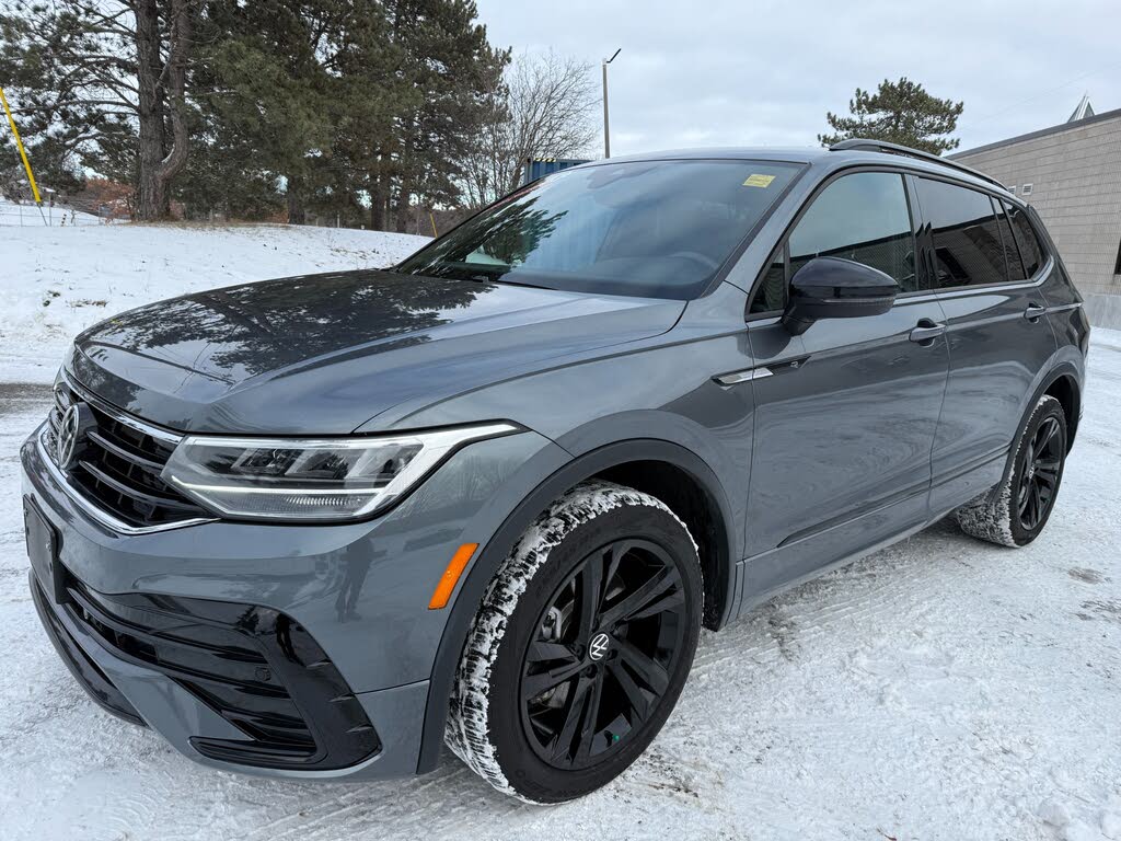 2023 Volkswagen Tiguan Comfortline R-Line Black 4Motion