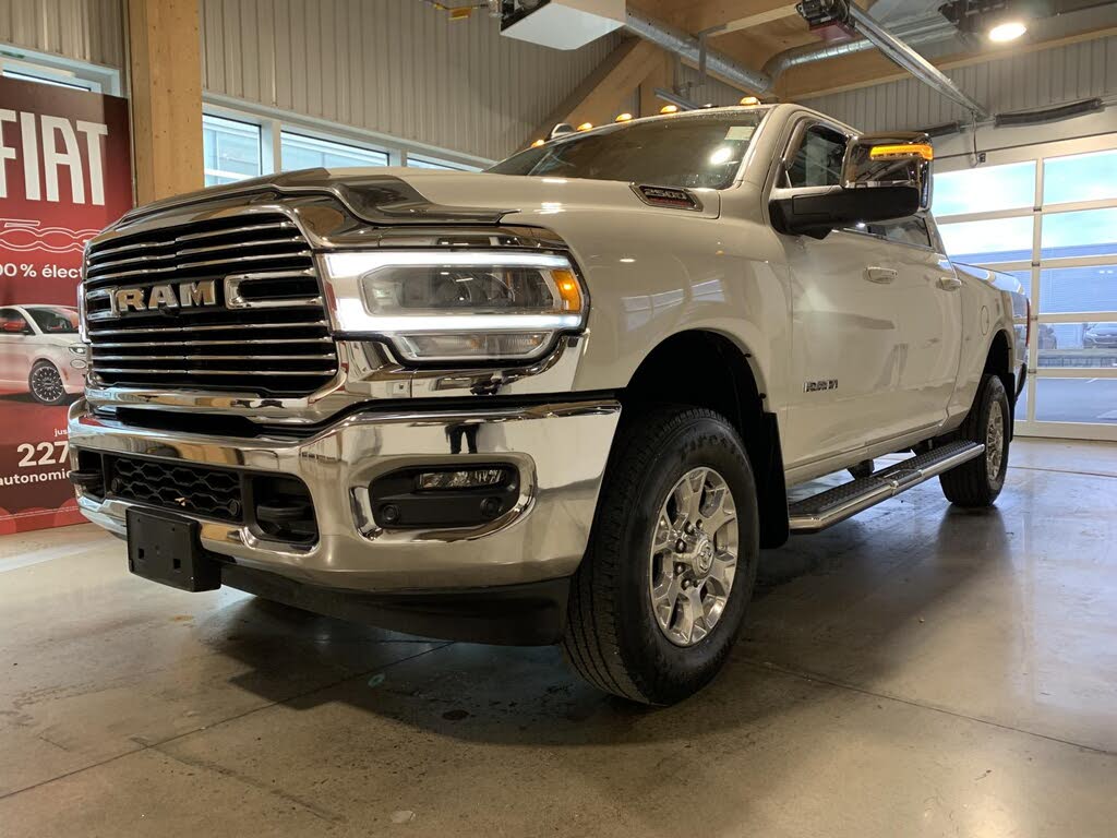 RAM 2500 Laramie Crew Cab 4WD 2023