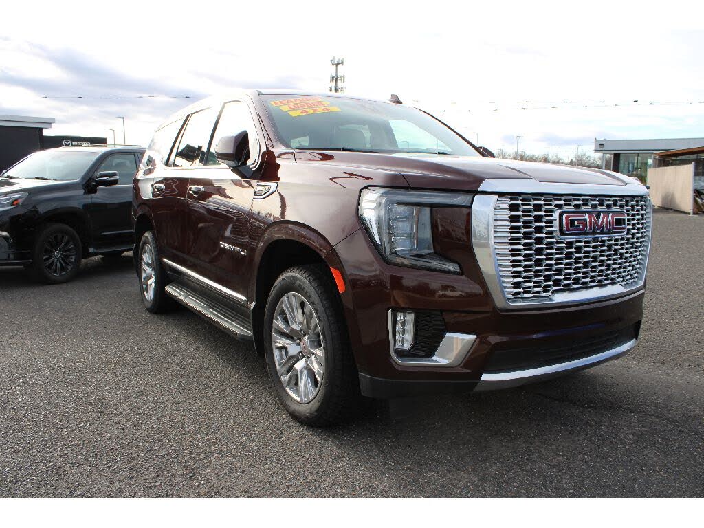 2022 GMC Yukon Denali 4WD