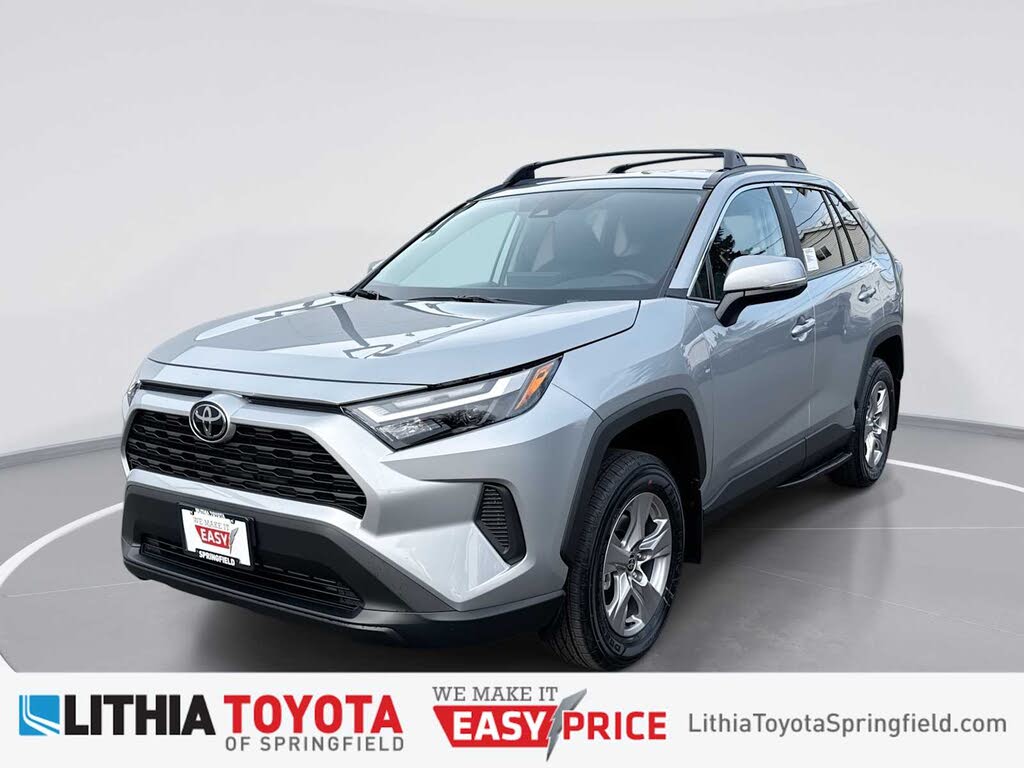 2025 Toyota RAV4 XLE AWD