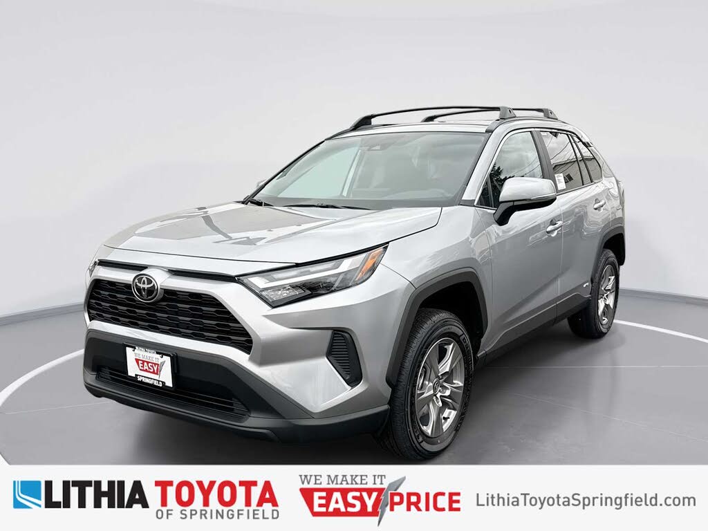 2025 Toyota RAV4 Hybrid XLE AWD