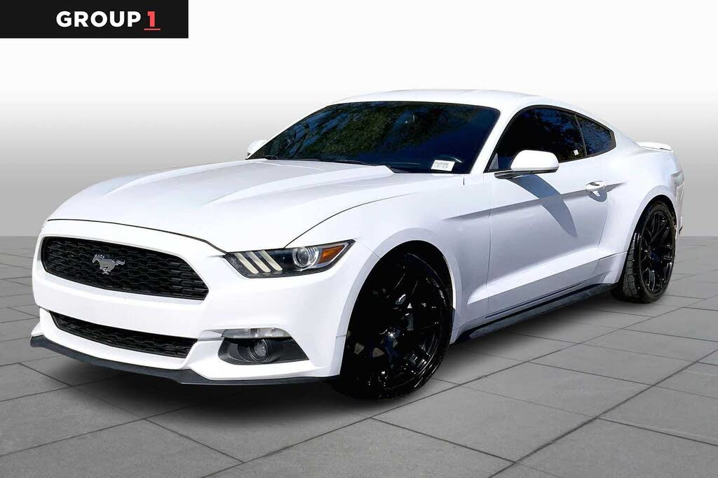 2015 Ford Mustang EcoBoost Coupe RWD