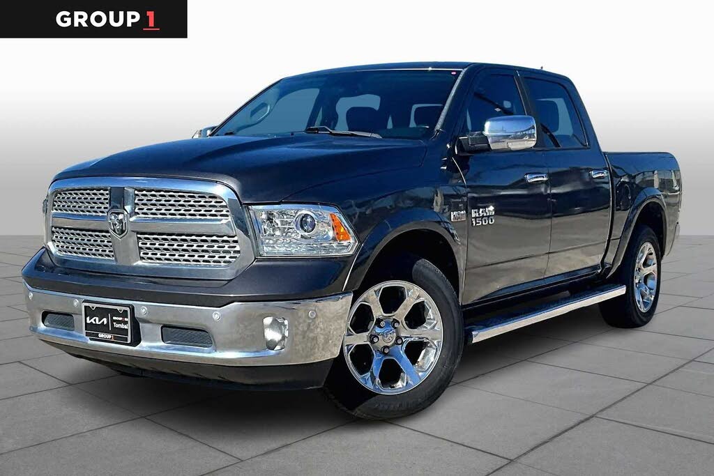 2016 RAM 1500 Laramie Crew Cab 4WD