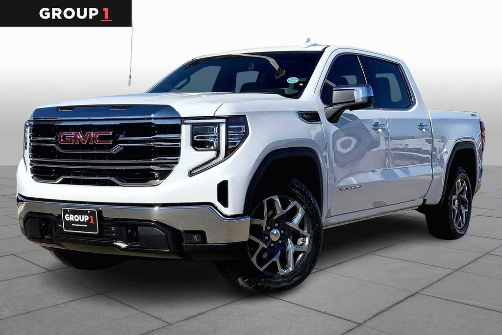 2022 GMC Sierra 1500 SLT Crew Cab 4WD