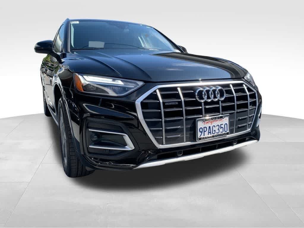 2024 Audi Q5 quattro Premium 40 TFSI