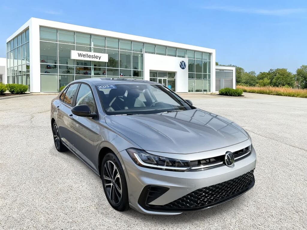 2025 Volkswagen Jetta Sport FWD