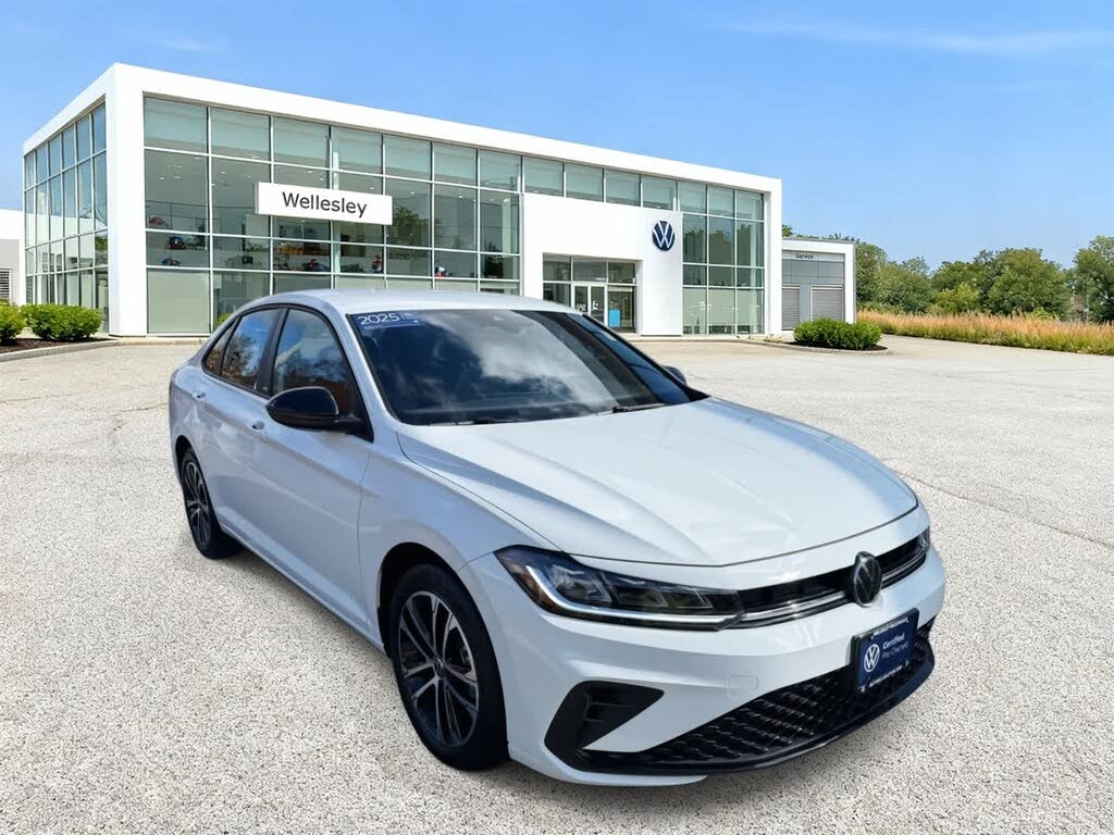 2025 Volkswagen Jetta Sport FWD