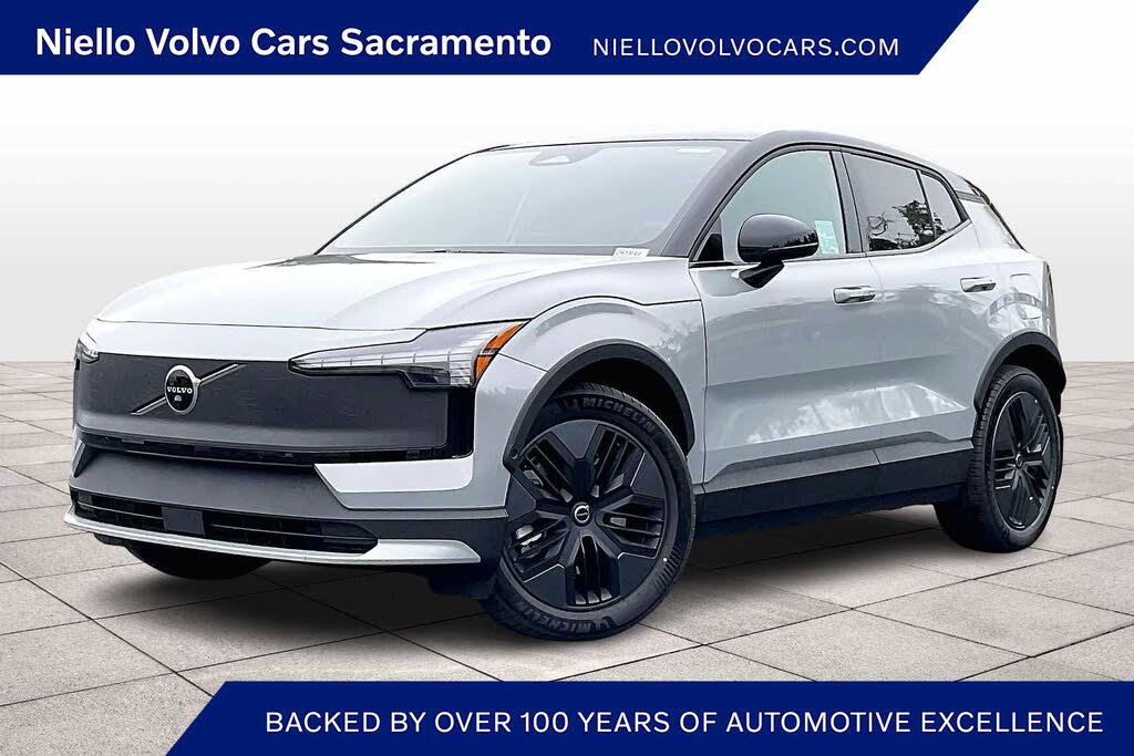 2026 Volvo EX30 Cross Country Twin Ultra eAWD