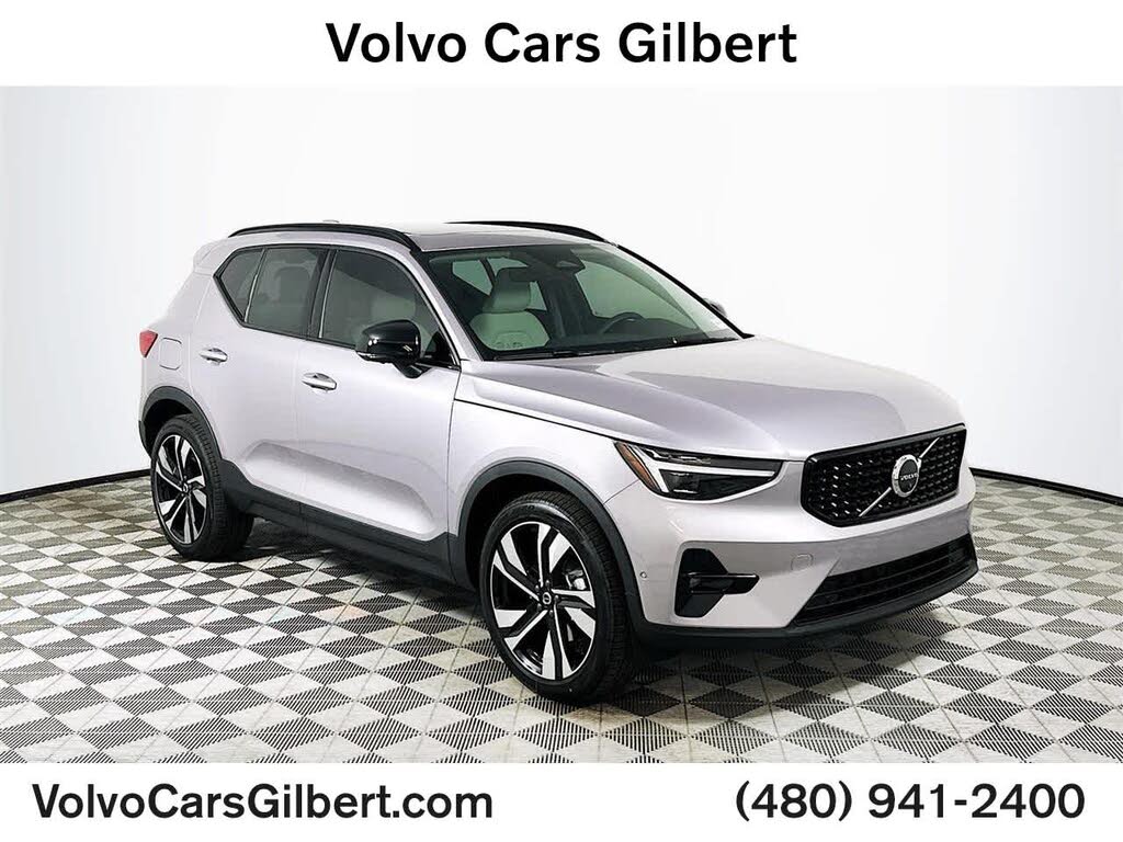 2026 Volvo XC40 B5 Plus AWD