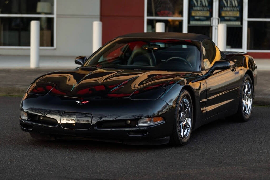 1998 Chevrolet Corvette Convertible RWD