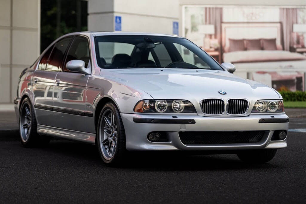 2002 BMW M5 RWD