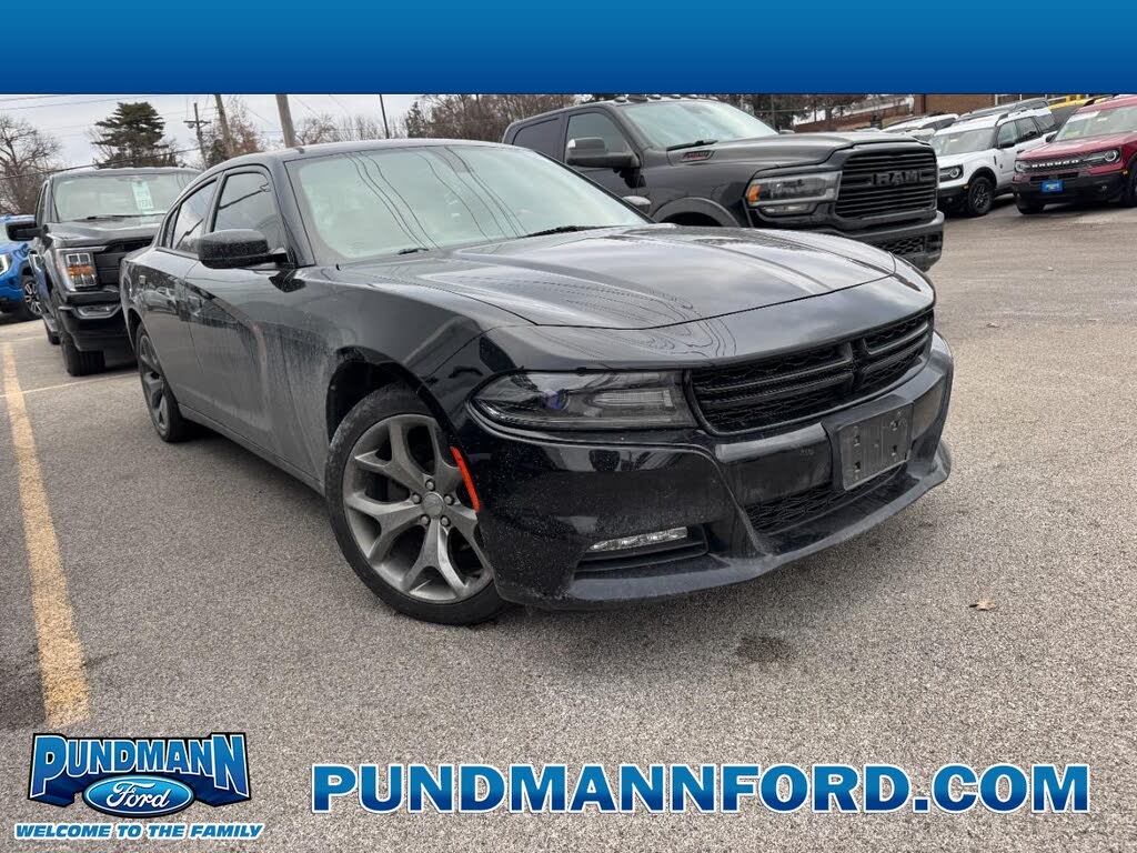 2016 Dodge Charger SXT RWD