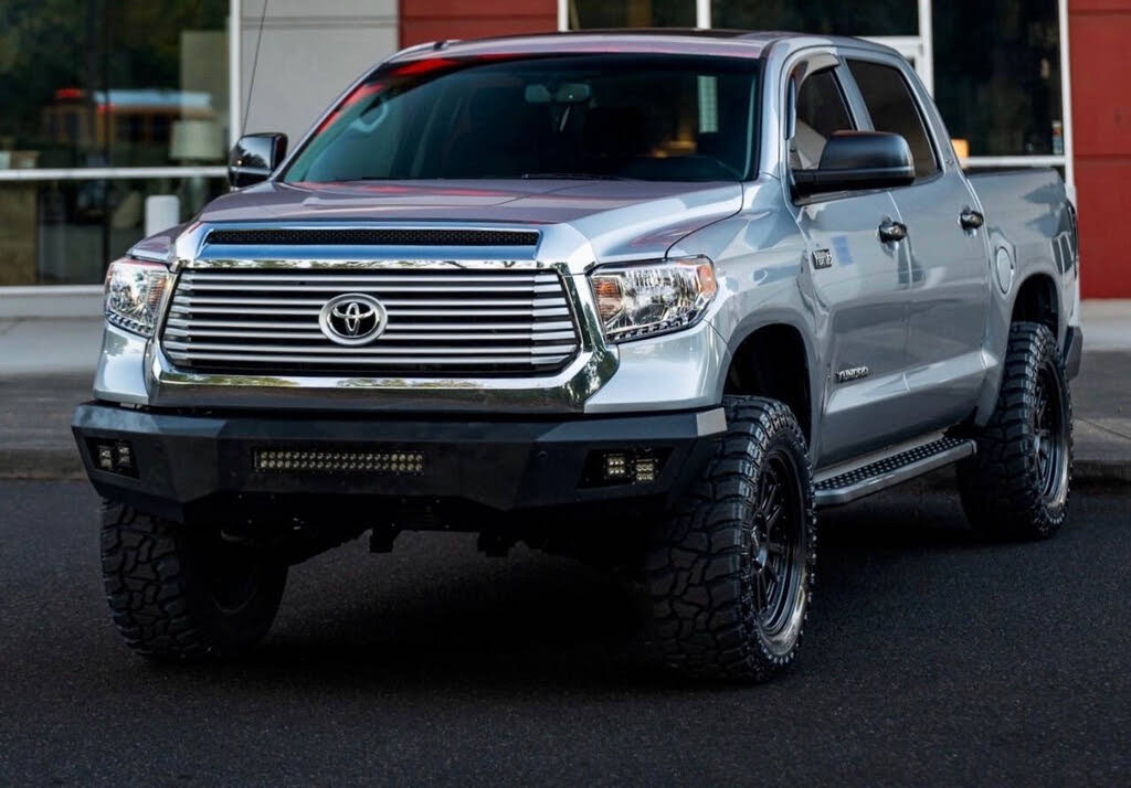 2016 Toyota Tundra SR5 CrewMax 5.7L 4WD
