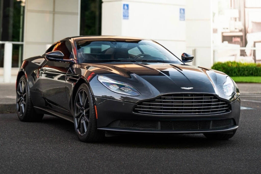 2018 Aston Martin DB11 V12 Coupe RWD