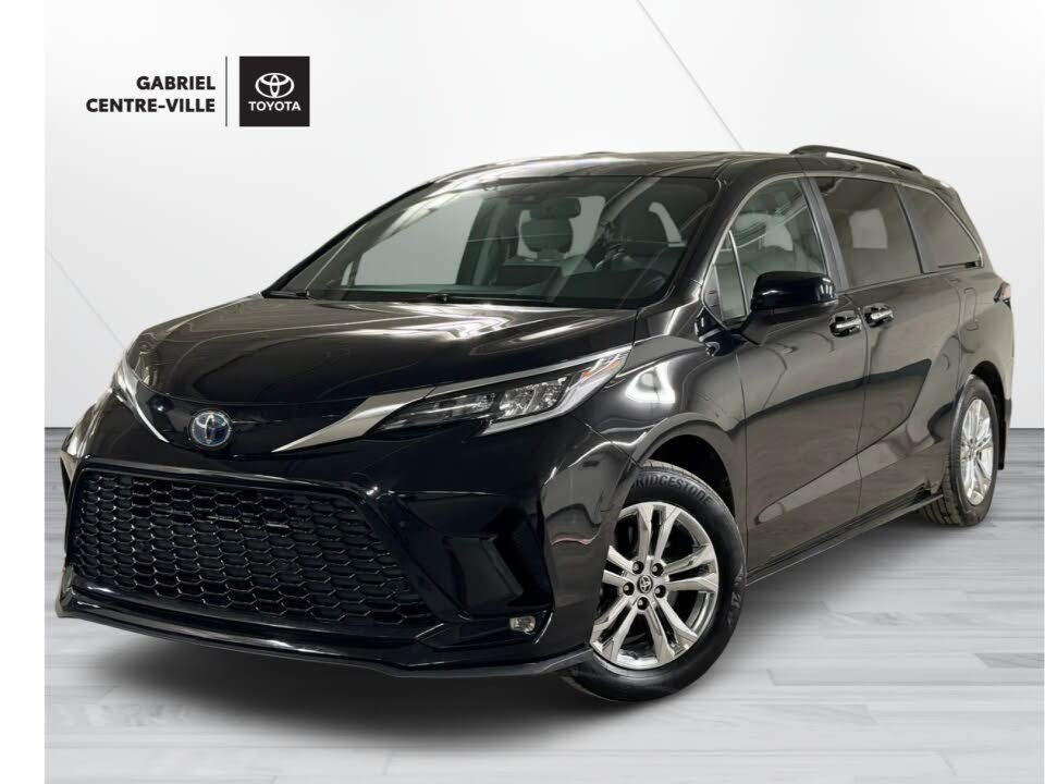 2022 Toyota Sienna XSE 7-Passenger AWD