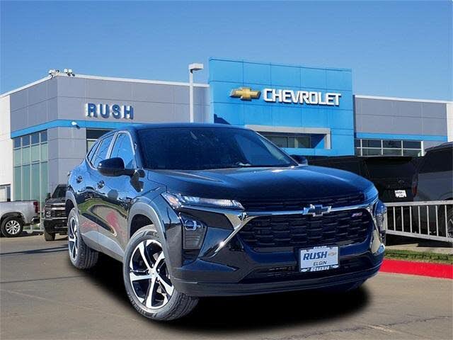 2026 Chevrolet Trax RS with 1RS FWD