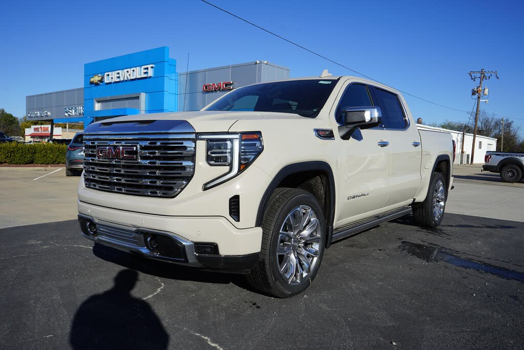 2026 GMC Sierra 1500 Denali Crew Cab 4WD