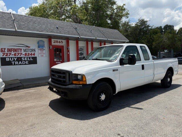 2001 Ford F-250 Super Duty XLT Extended Cab SB
