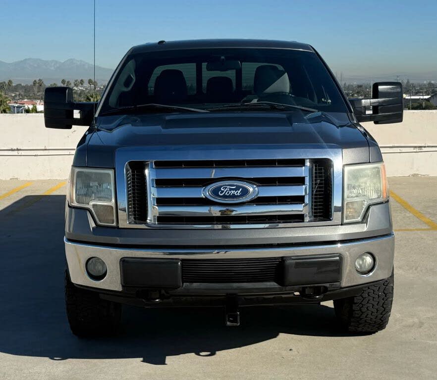 2011 Ford F-150 XLT SuperCrew