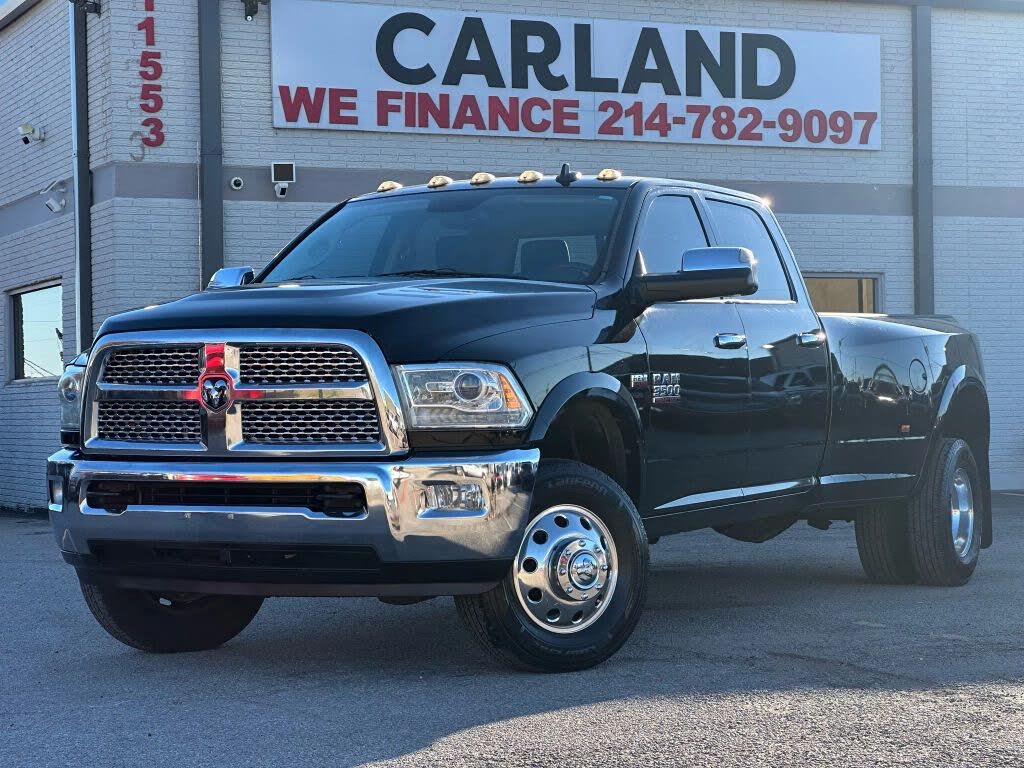 2015 RAM 3500 Laramie Crew Cab LB DRW 4WD