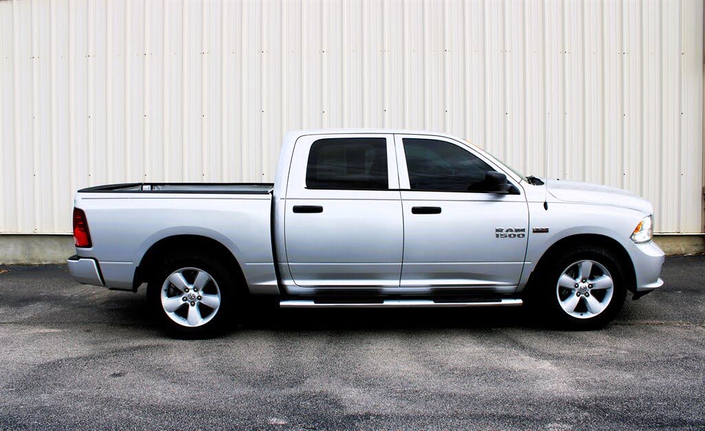 2016 RAM 1500 Tradesman Crew Cab RWD