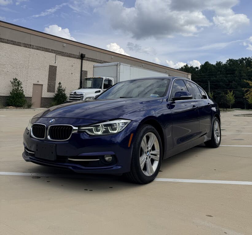 2017 BMW 3 Series 330i xDrive Sedan AWD