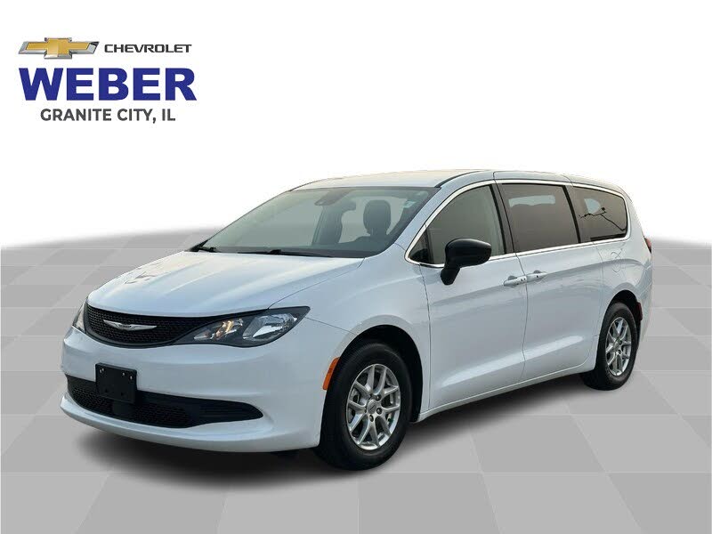 2024 Chrysler Voyager LX FWD
