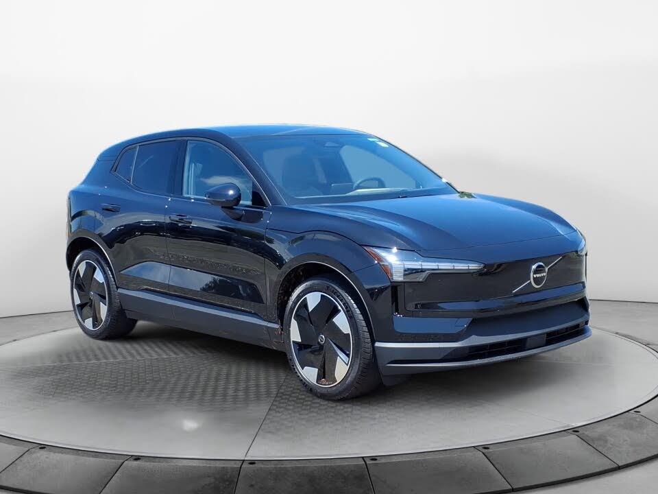 2025 Volvo EX30 Twin Plus eAWD