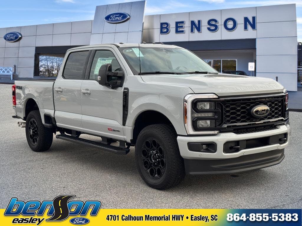 2026 Ford F-250 Super Duty Lariat Crew Cab 4WD