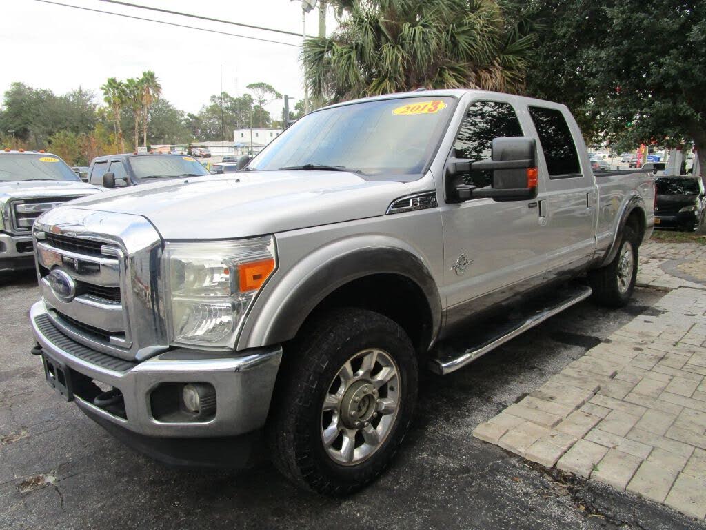 2013 Ford F-250 Super Duty Lariat Crew Cab 4WD