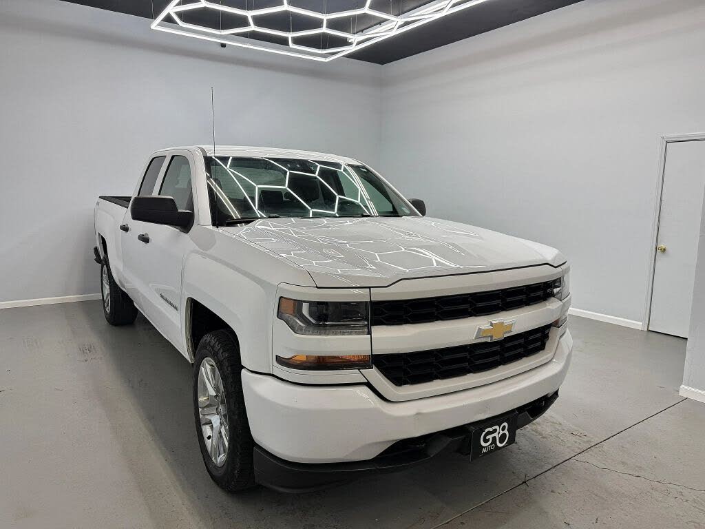 2017 Chevrolet Silverado 1500 Custom Double Cab 4WD