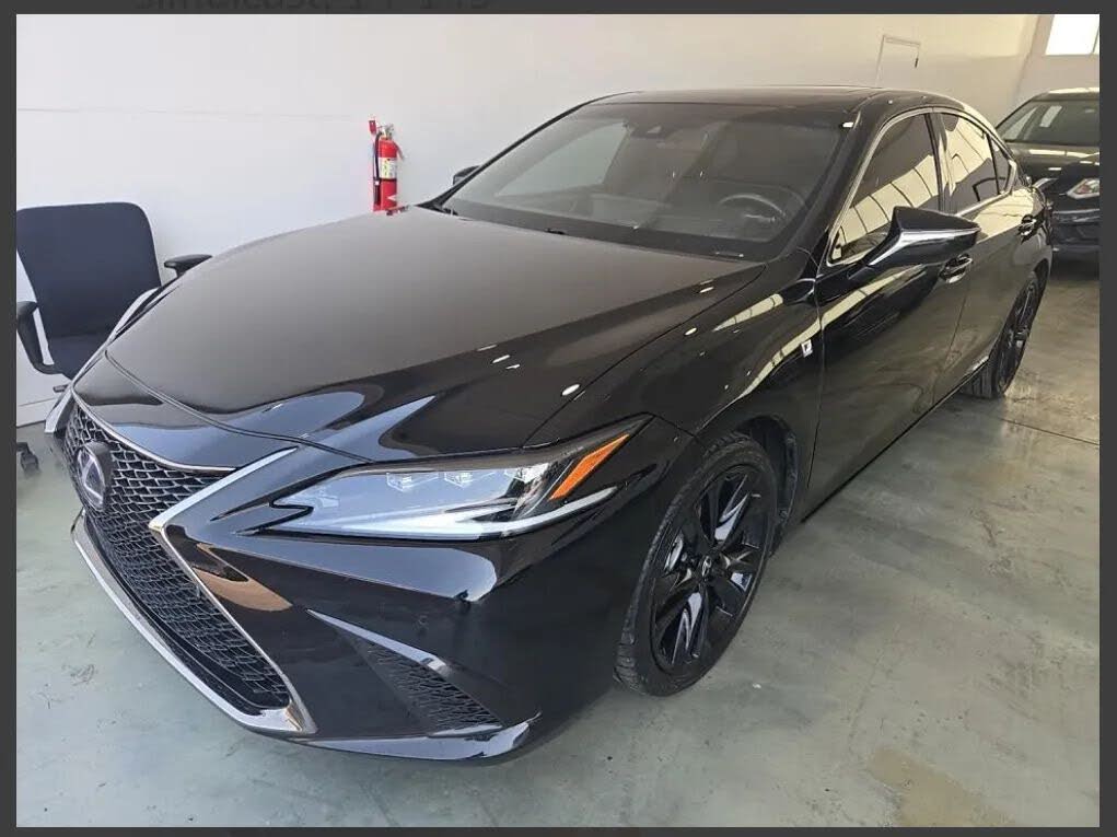 2022 Lexus ES Hybrid 300h F SPORT FWD