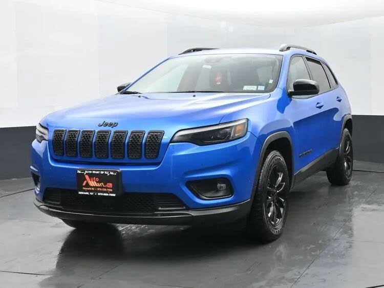 2023 Jeep Cherokee Altitude Lux 4WD