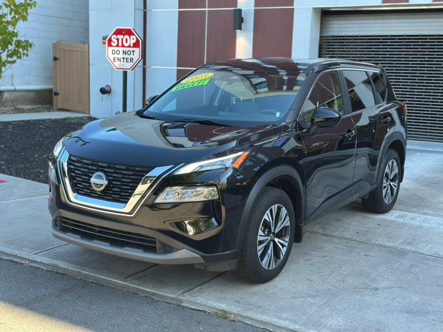2023 Nissan Rogue SV FWD