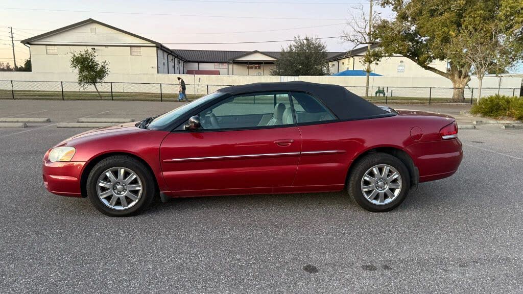2006 Chrysler Sebring Limited Convertible FWD