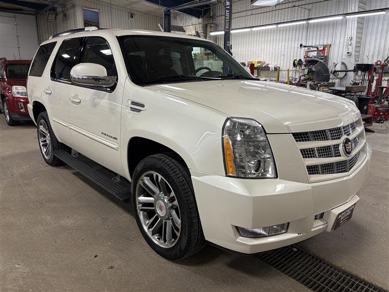 2013 Cadillac Escalade Premium 4WD