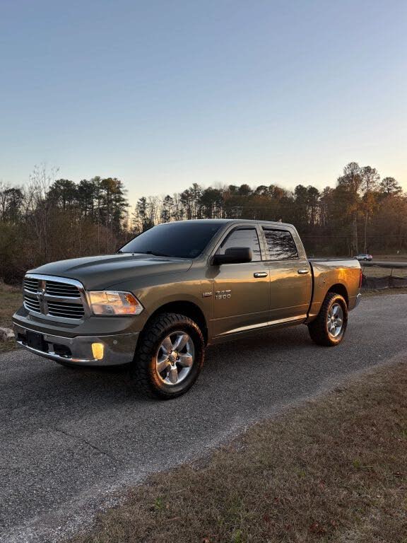 2015 RAM 1500 Big Horn Crew Cab 4WD