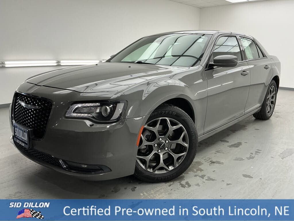 2018 Chrysler 300 S AWD