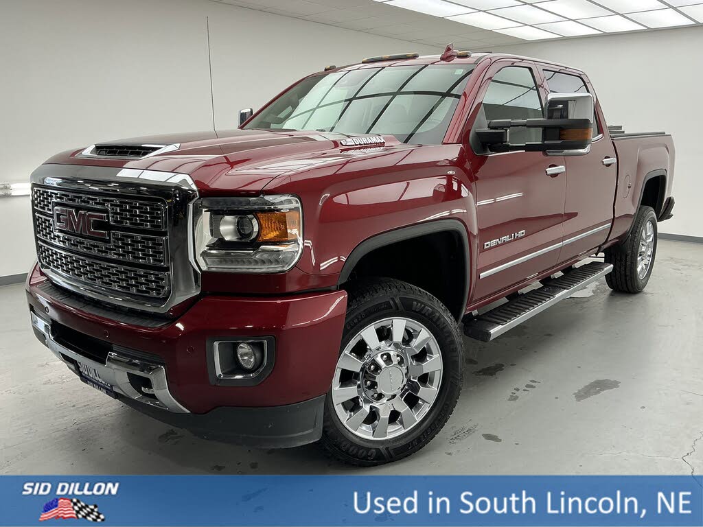 2018 GMC Sierra 2500HD Denali Crew Cab SB 4WD