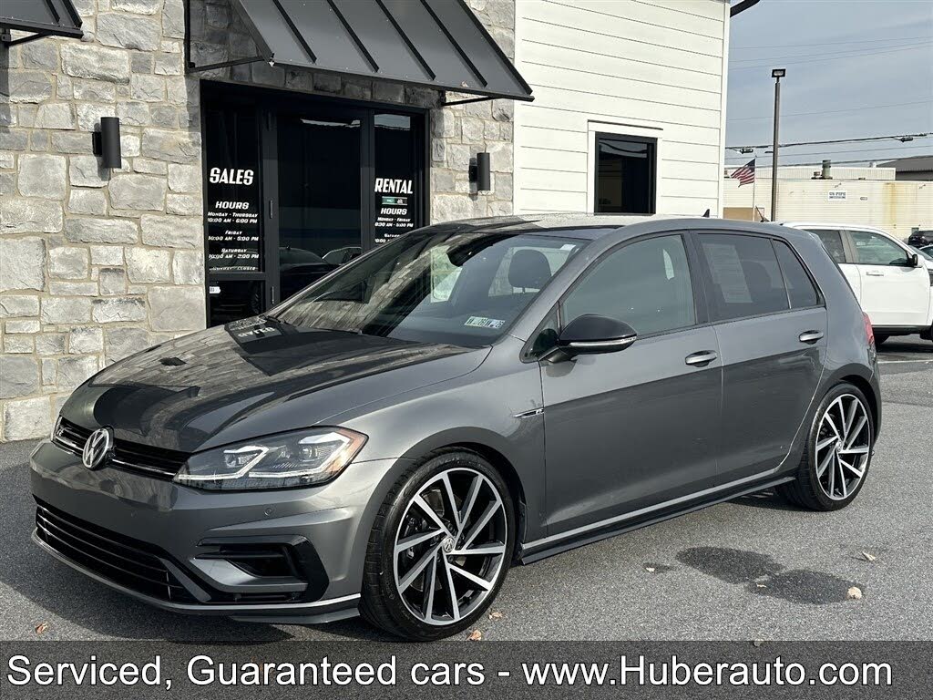 2018 Volkswagen Golf R 4-Door AWD