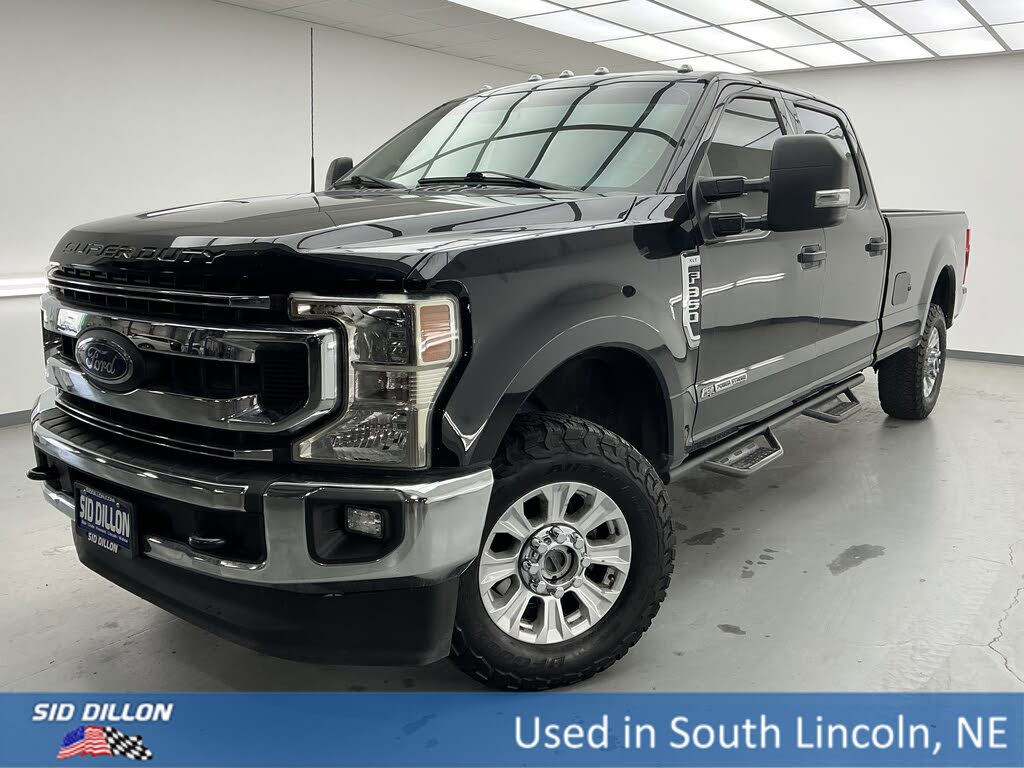 2022 Ford F-350 Super Duty XLT Crew Cab 4WD