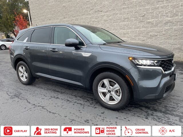 2022 Kia Sorento LX FWD