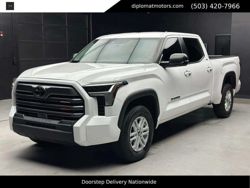 2024 Toyota Tundra SR5 CrewMax Cab LB 4WD
