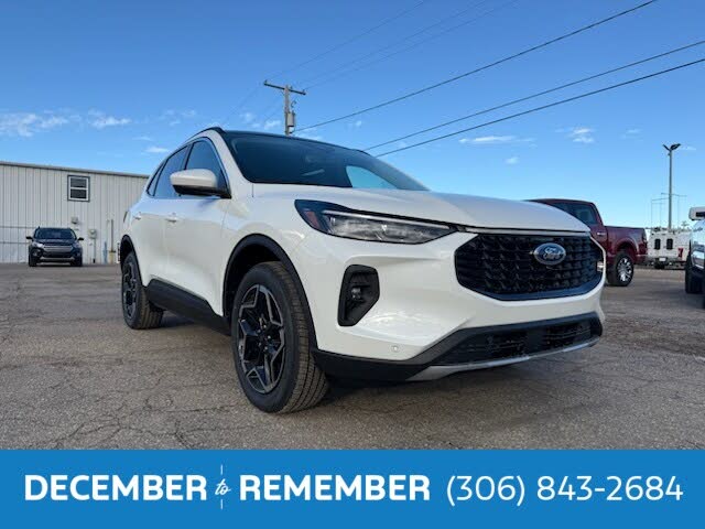 2026 Ford Escape Platinum AWD