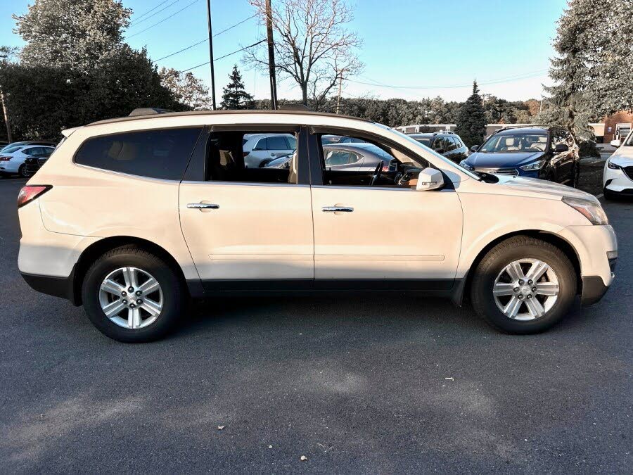 2013 Chevrolet Traverse 1LT AWD