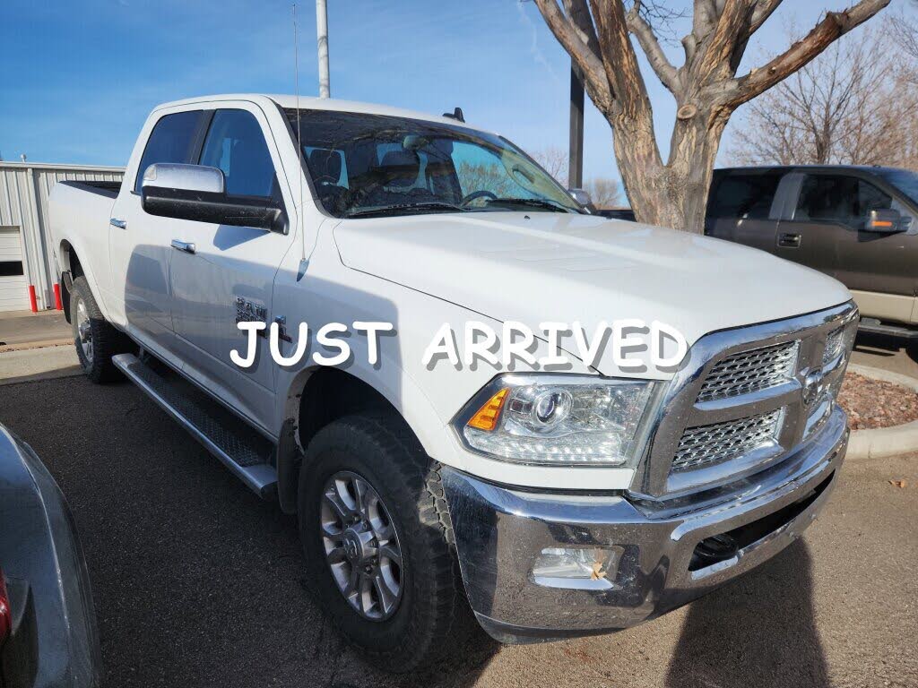 2014 RAM 3500 Laramie Crew Cab 4WD