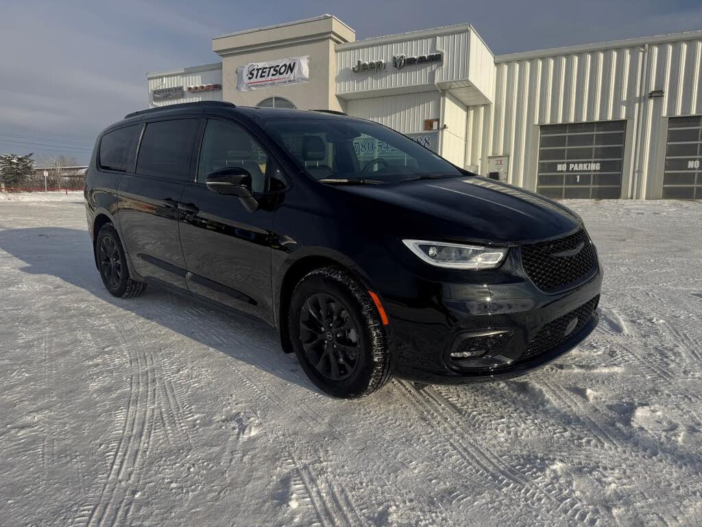 2025 Chrysler Pacifica Select AWD