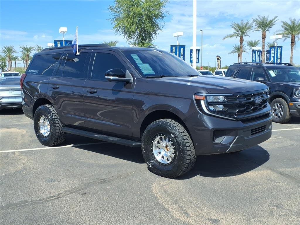 2025 Ford Expedition Active 4WD